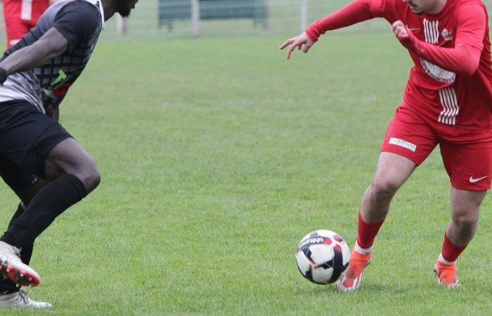 FC Villeneuve-sur-Lot cursed on its lawn