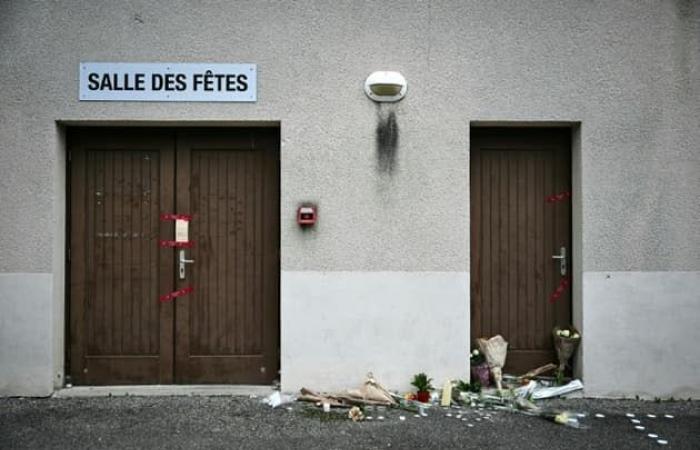 a stele erected in his memory, one year after the tragedy