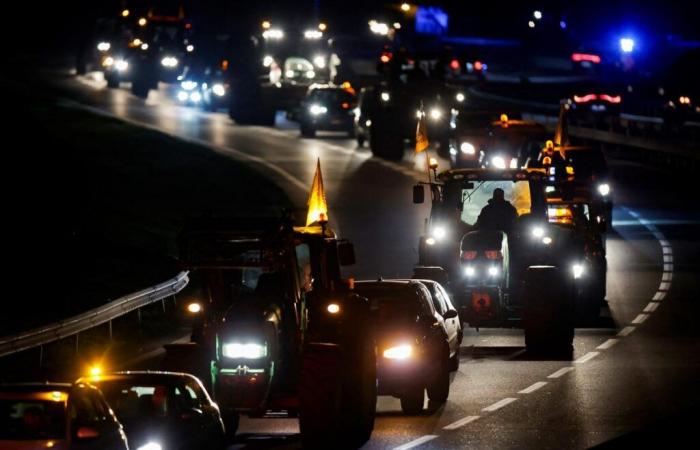 of the first convoys in Île-de-France, near the Villacoublay air base