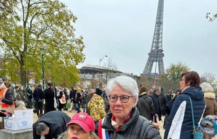 “Paris Sausage Walk 2024”: 500 dachshunds paraded