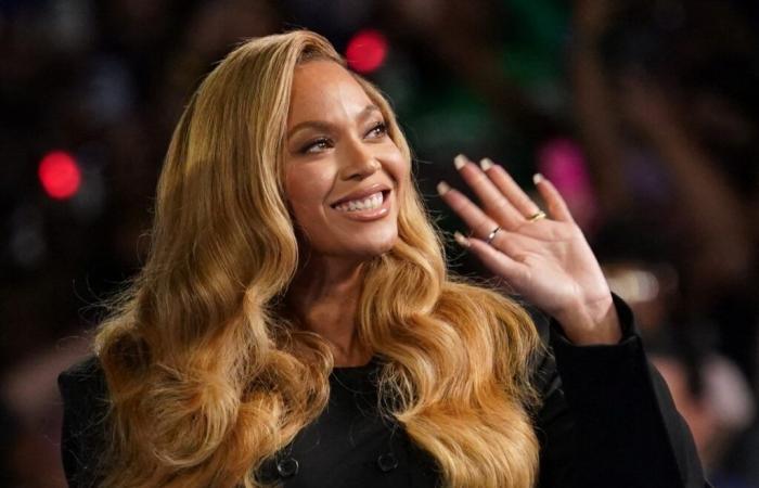 Beyoncé to perform at Christmas at Houston Texans-Baltimore Ravens football game