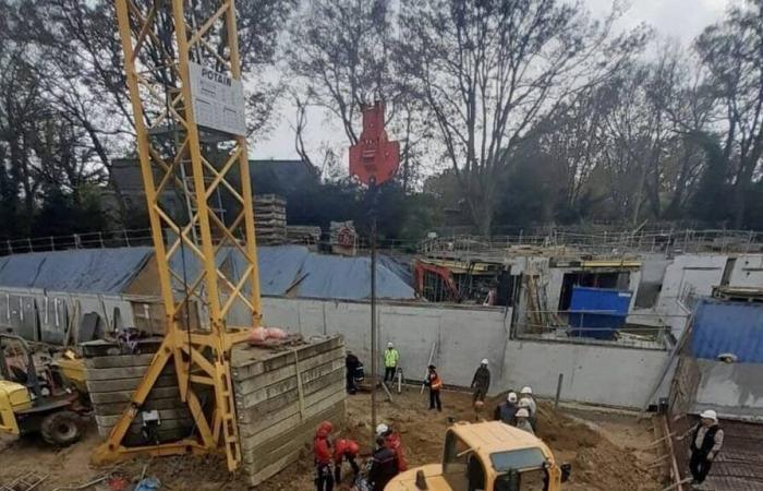 Near Nantes, a wall weighing several tons collapses on a worker