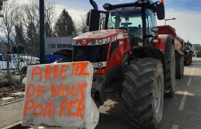 Farmers make themselves heard in Savoie and Haute-Savoie