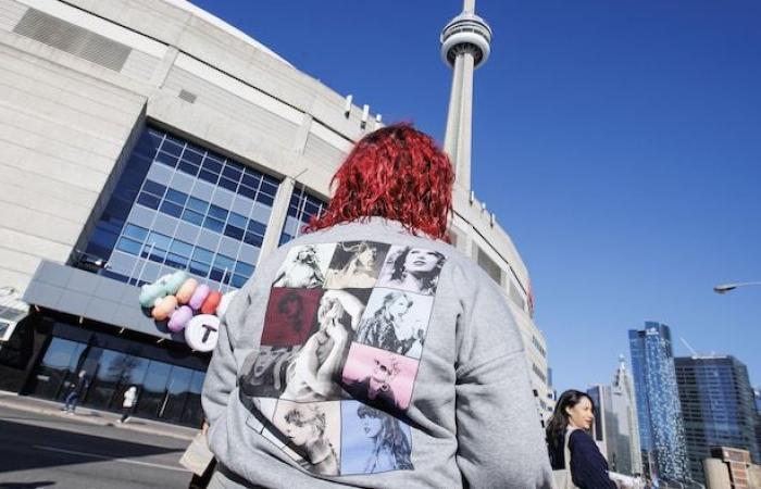 Counterfeit Taylor Swift notes: tens of thousands of dollars in alleged fraud | Taylor Swift in Canada