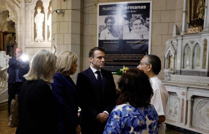 In Argentina, Emmanuel Macron pays tribute to those who died under the dictatorship, a strong symbol in the face of Javier Milei