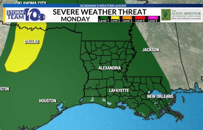 Storms roll through the area Monday night, low-end severe threat