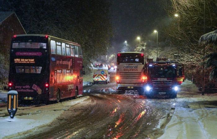 Schools close & Brits battle sheets of snow as temps plunge to -8C with further 8 inches to fall causing travel carnage