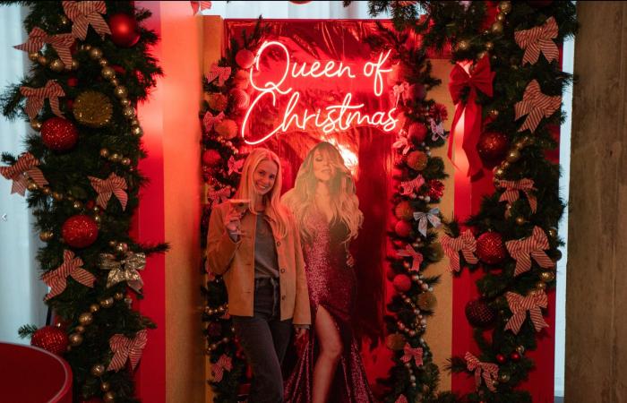 Mariah Carey opens a pop-up bar for Christmas: it’s atrocious