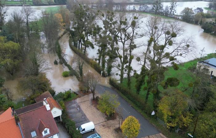 images of Hesdigneul-lès-Boulogne, flooded due to the overflow of the Liane