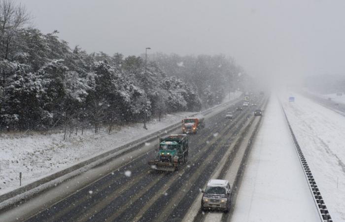 People in Parts of 3 States Asked to Delay All Travel Amid Winter Storm