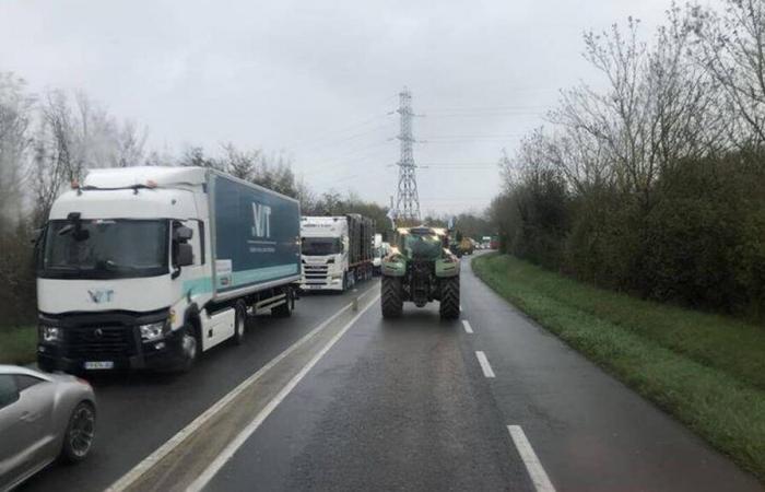 the blockade of the La Mude roundabout is lifted