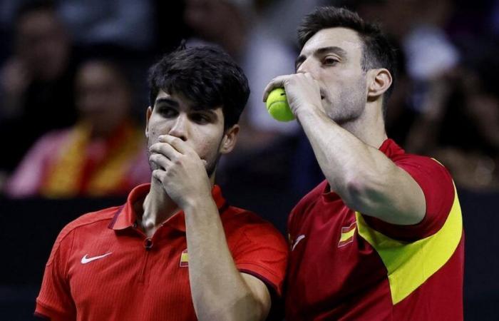 Fallers of Spain in the quarter-finals, the Netherlands send Nadal into retirement