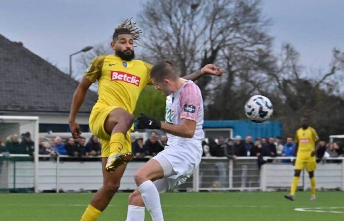 French Cup. Dinan Léhon FC