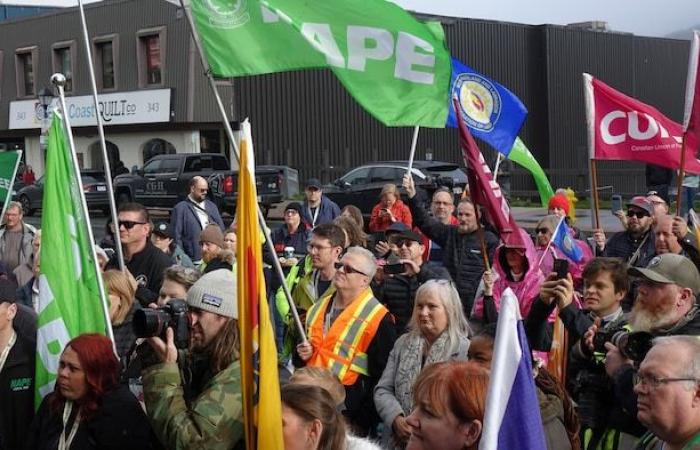 Strike at Canada Post: Jagmeet Singh warns Liberals