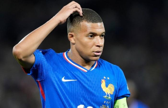 A former Blue pushes Mbappé: “Take the armband off him!”