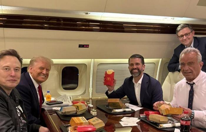 Trump and Kennedy Jr gorge on burgers and fries after promising to “make America healthy”