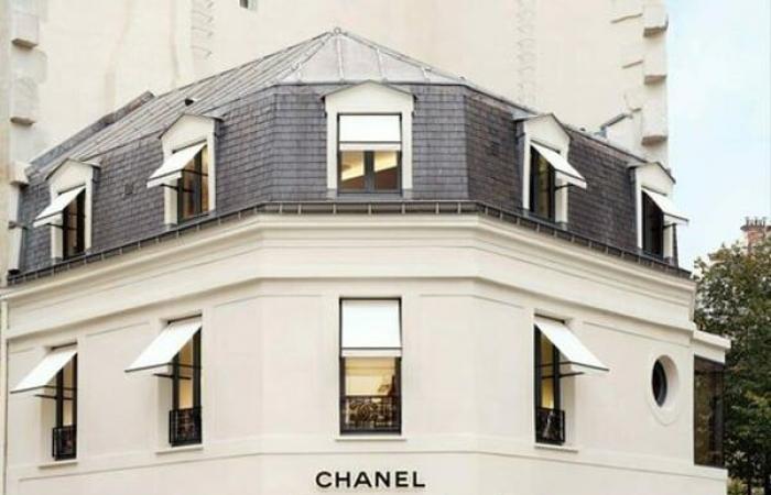 Chanel opens its first “Beauty House” in Paris