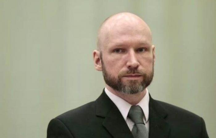 13 years after the massacre, the killer Breivik again asks for his release