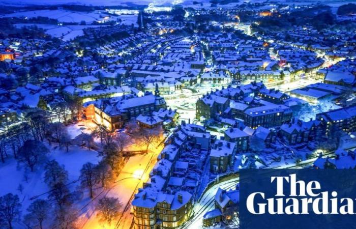 Motorists warned of rush-hour snow and ice in areas across UK | UK weather