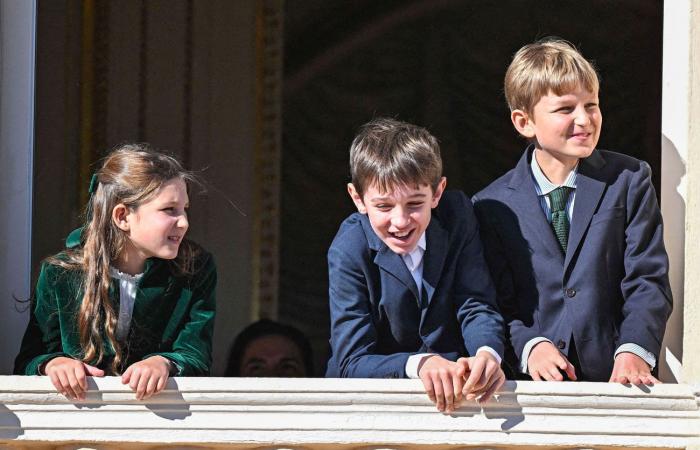 Princess Caroline happy grandmother with her seven grandchildren on the balcony of the princely palace