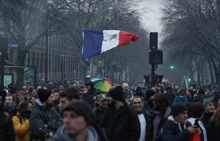 Broad support among French people for social and energy reforms LFI (Survey)