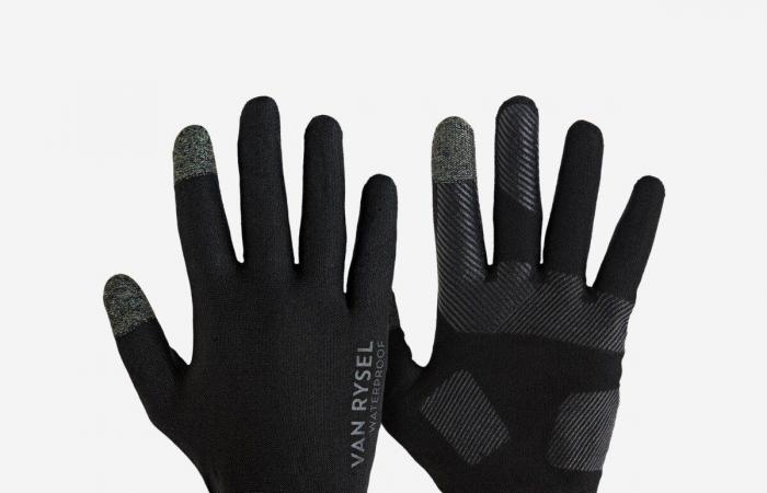 In addition to a low price, these new Decathlon cycling gloves have been specifically designed for fall