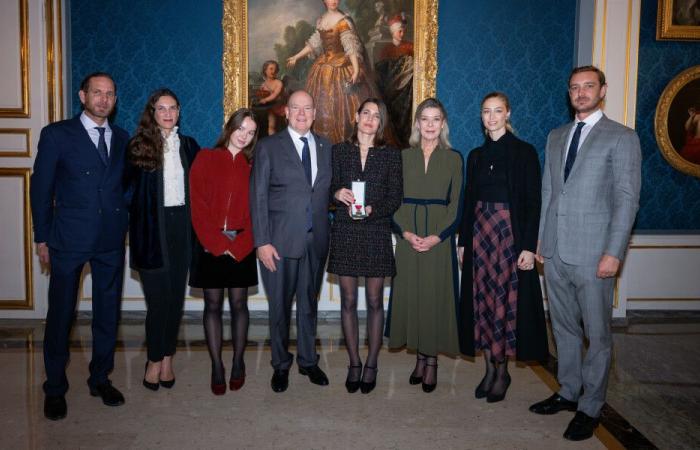 Charlotte Casiraghi decorated by her mother, Princess Caroline of Hanover