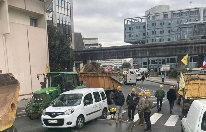 representatives of Rural Coordination are at the Gironde prefecture