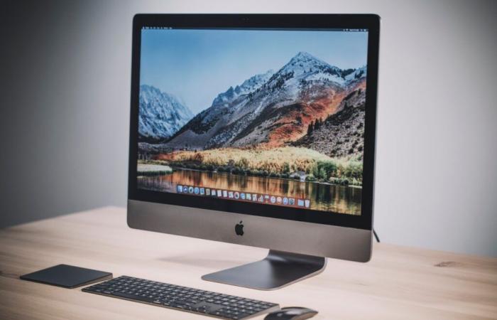 Apple says Mac users targeted in zero-day cyberattacks