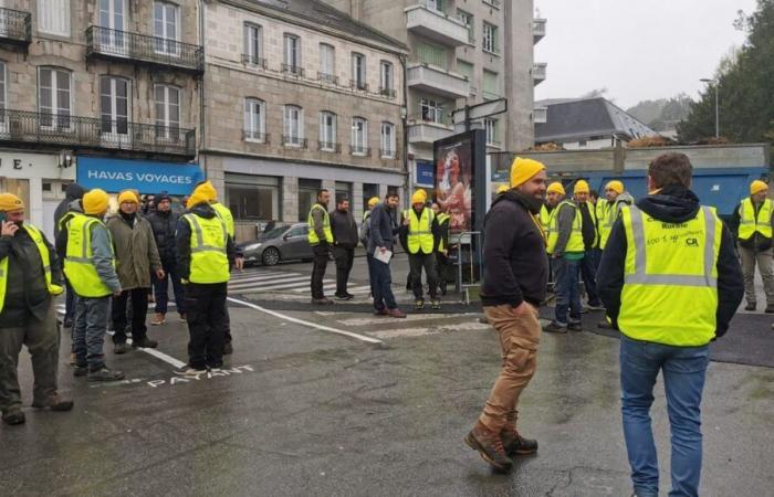 LIVE – Follow the demonstration in Guéret by farmers from Rural Coordination