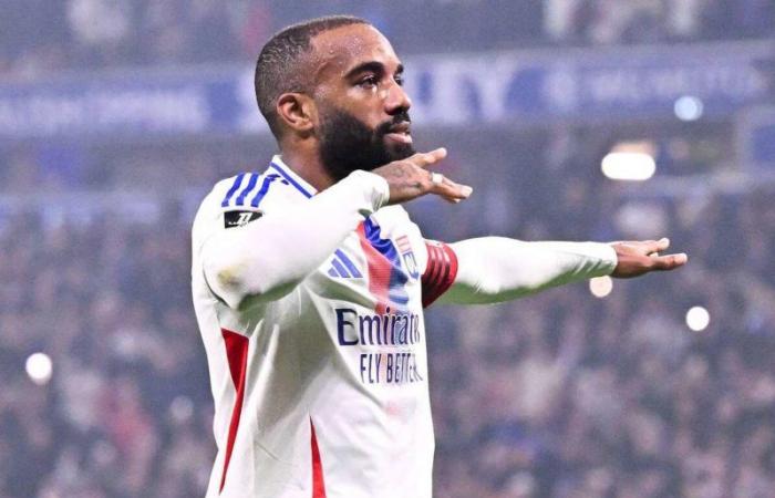 Alexandre Lacazette could join the European champions