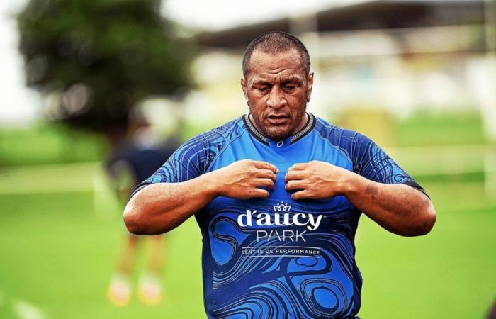 “I try to lead by my actions and not by my voice”, Mako Vunipola appreciates his role at RC Vannes