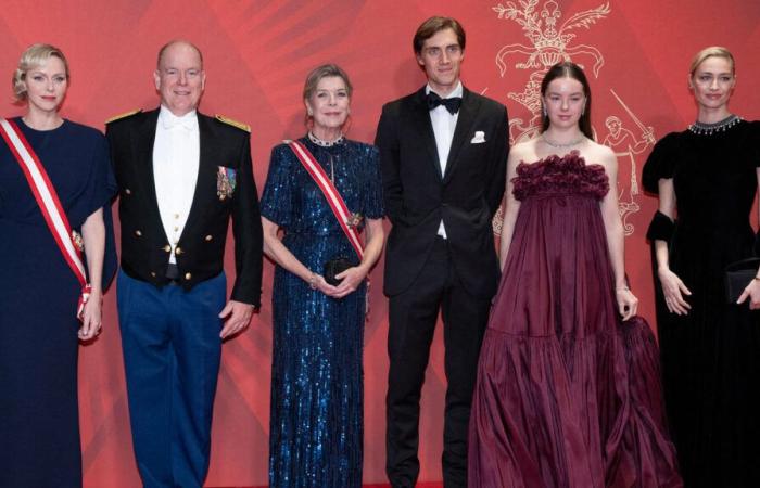 Princess Caroline sparkles alongside her glamorous children at the National Day gala with Albert II and Charlene