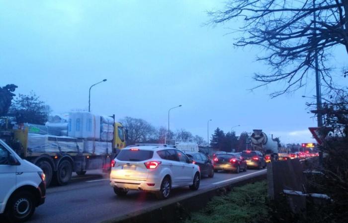 a black Wednesday on the roads in Toulouse