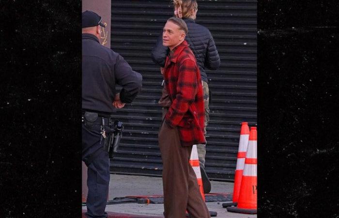 Charlie Hunnam Transforms Into Serial Killer Ed Gein on ‘Monsters’ S3 Set