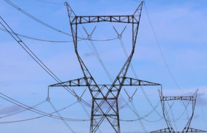 flights and crossings canceled, 3,500 customers deprived of electricity