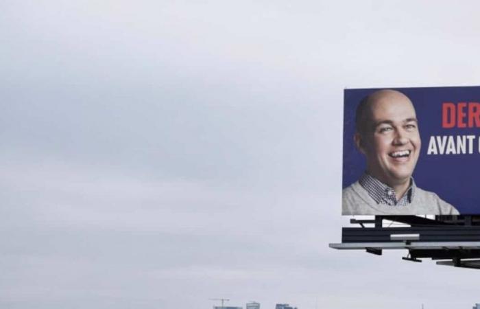 Guy Nantel gets another huge poster to laugh at Montreal