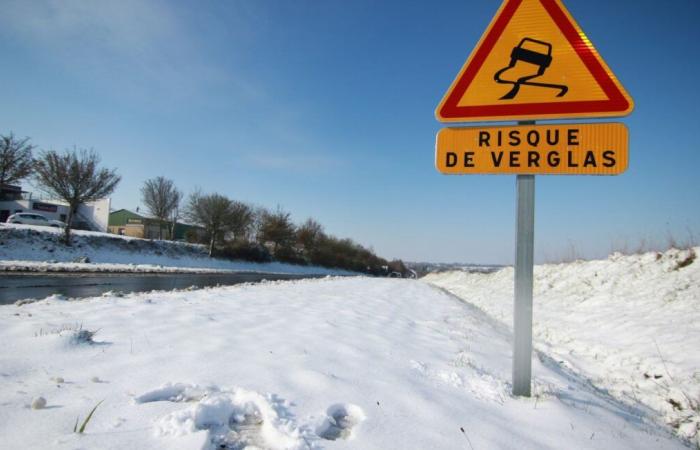 Half of France on orange alert for snow, ice and wind on Thursday