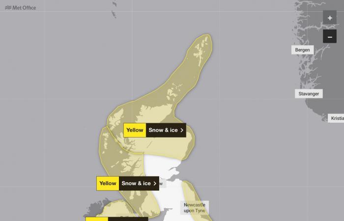 Weather latest: New snow and ice warning issued by Met Office as travel disruption expected