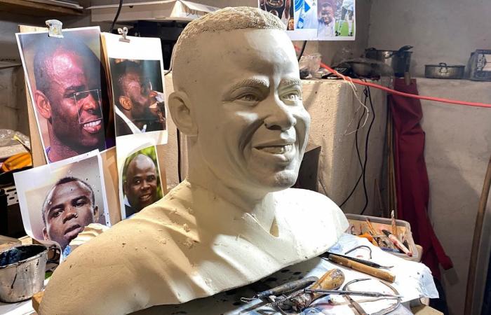 what will the statue of Bernard Tapie look like? The first images of the rendering of Boli, Desailly, Di Meco and Sauzée