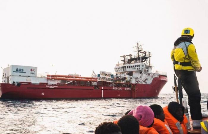 In Paris, solidarity stops to save lives at sea