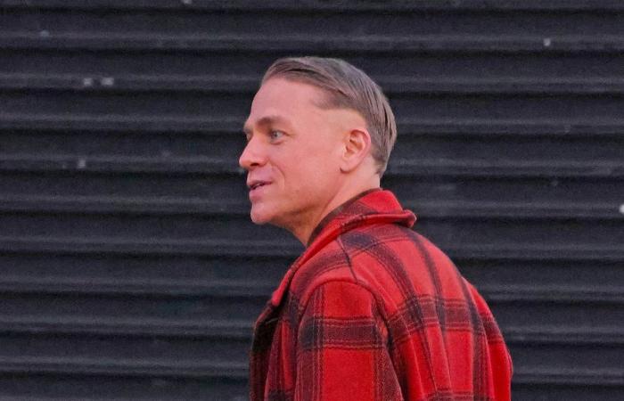 First Look at Charlie Hunnam as Ed Gein for ‘Monster’ Season 3 as Vicky Krieps Joins Cast