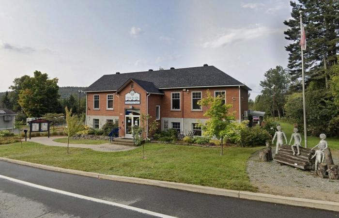 In the Laurentians, 45 Val-des-Lacs owners deprived of building permits