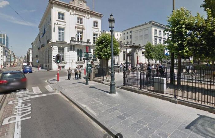 Bomb alert in Brussels: Parc metro station reopened