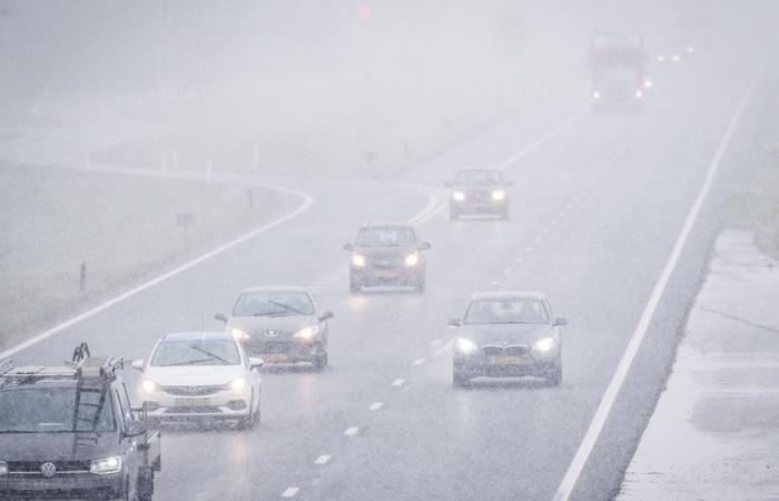 Code yellow in large parts of the country due to slippery conditions caused by winter showers