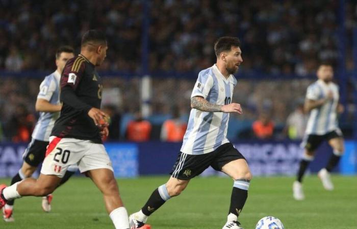 2026 World Cup. Argentina takes off in South American qualifying, Brazil slips