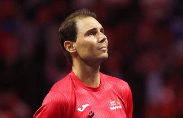 With wet eyes, Rafael Nadal ends his career surrounded by his wife, his son and his loved ones