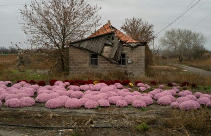 In eastern Ukraine, the noose tightens on the last civilians