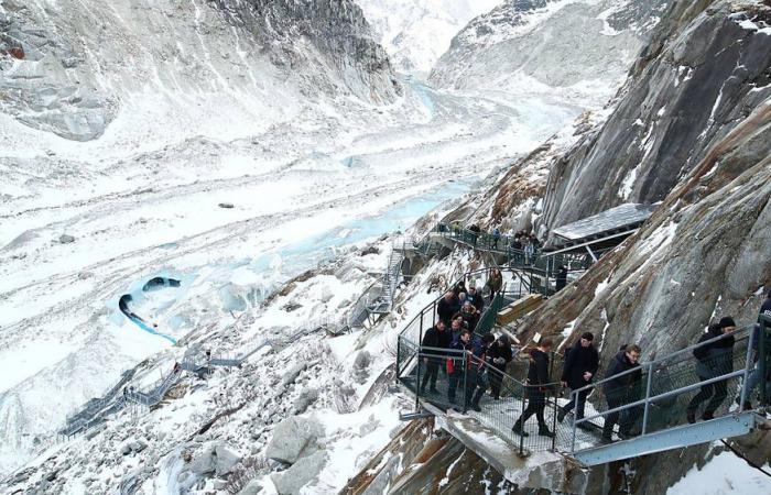 the government wants to protect the glaciers and protect itself from them