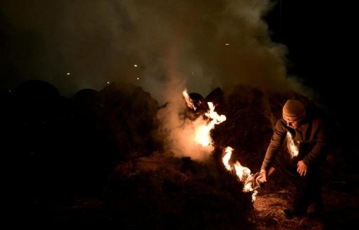 In the South-West, Rural Coordination burns a public building and blocks the port of Bordeaux